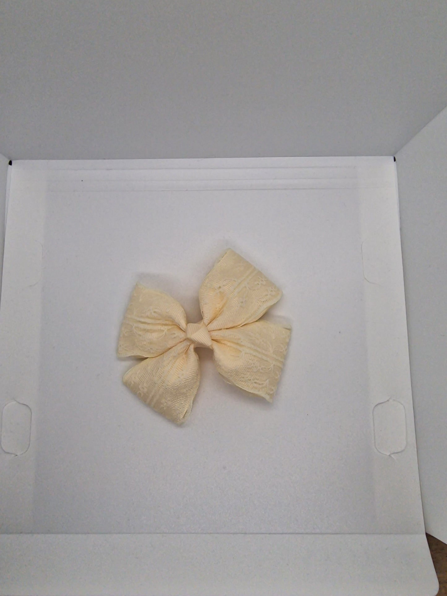 Lace bows
