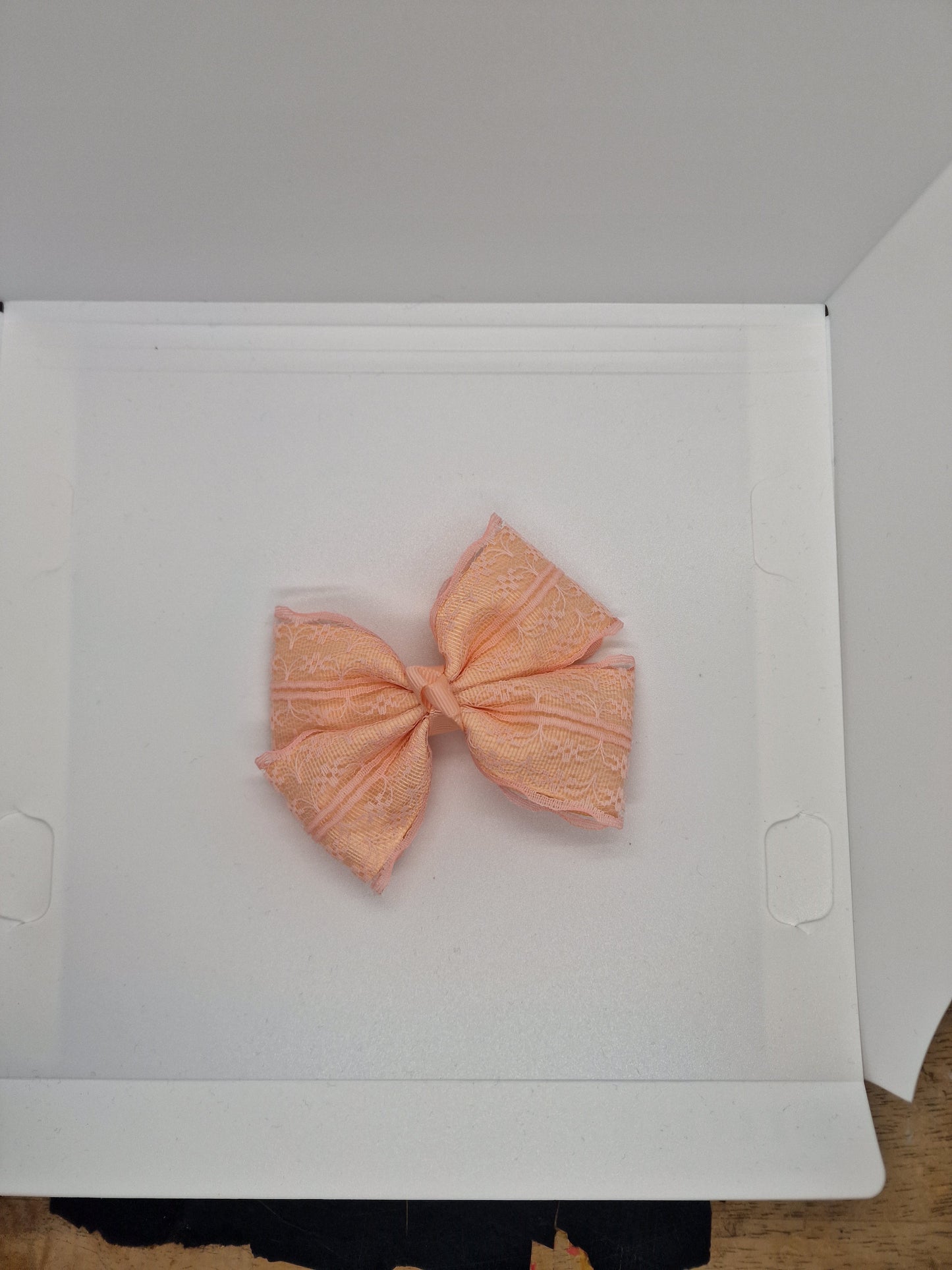 Lace bows