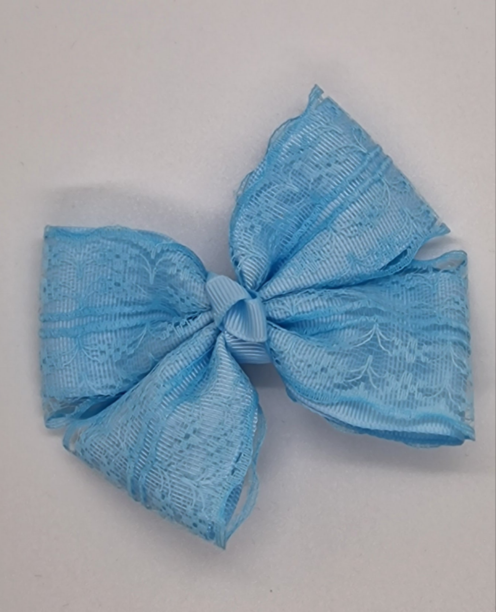 Lace bows
