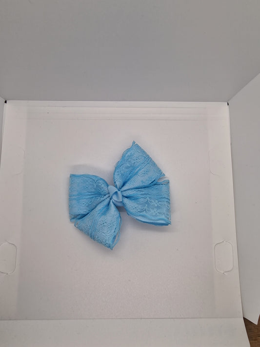 Lace bows